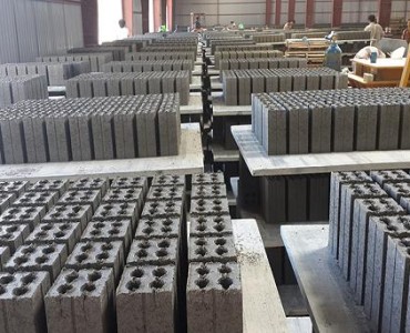 Ưu điểm và nhược điểm của gạch không nung Ưu điểm và nhược điểm của gạch không nung